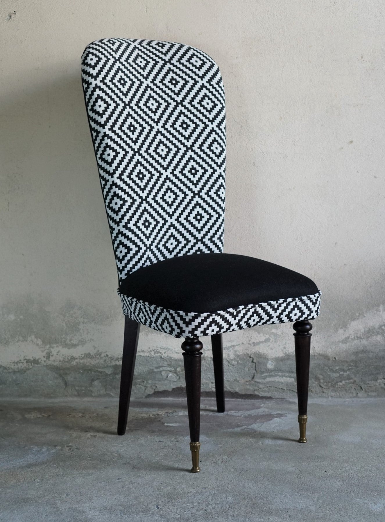 Poltroncina Sedia Vintage Black&White