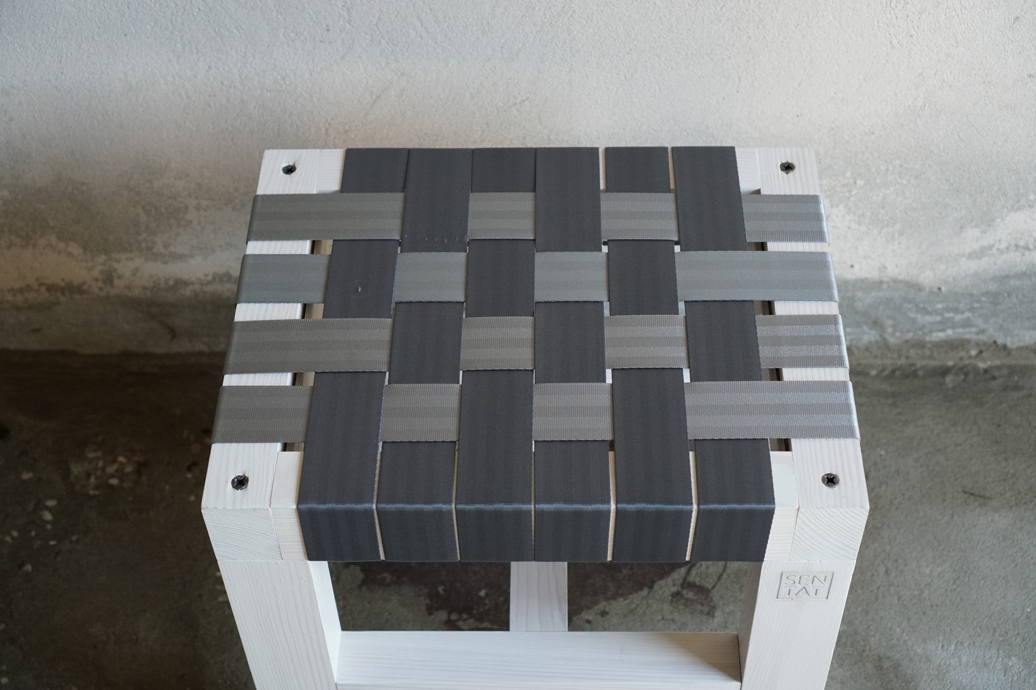 Sgabello In Legno Sentat