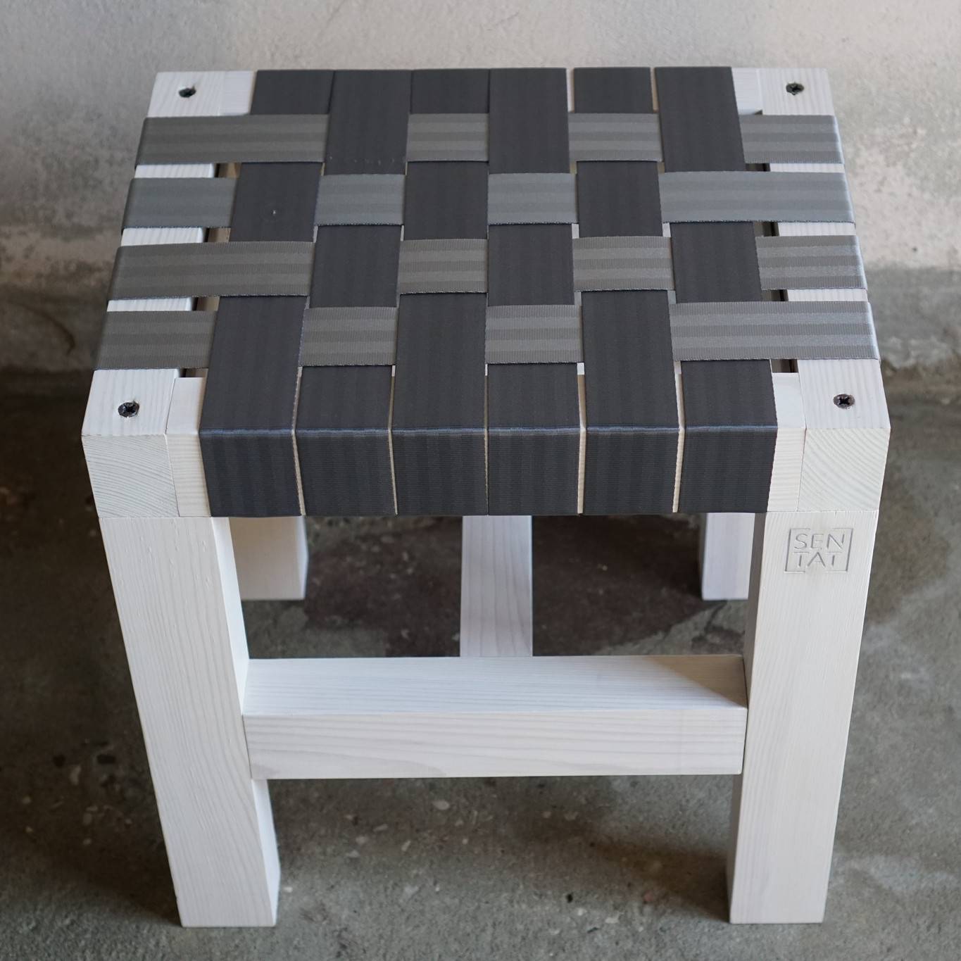 Sgabello In Legno Sentat