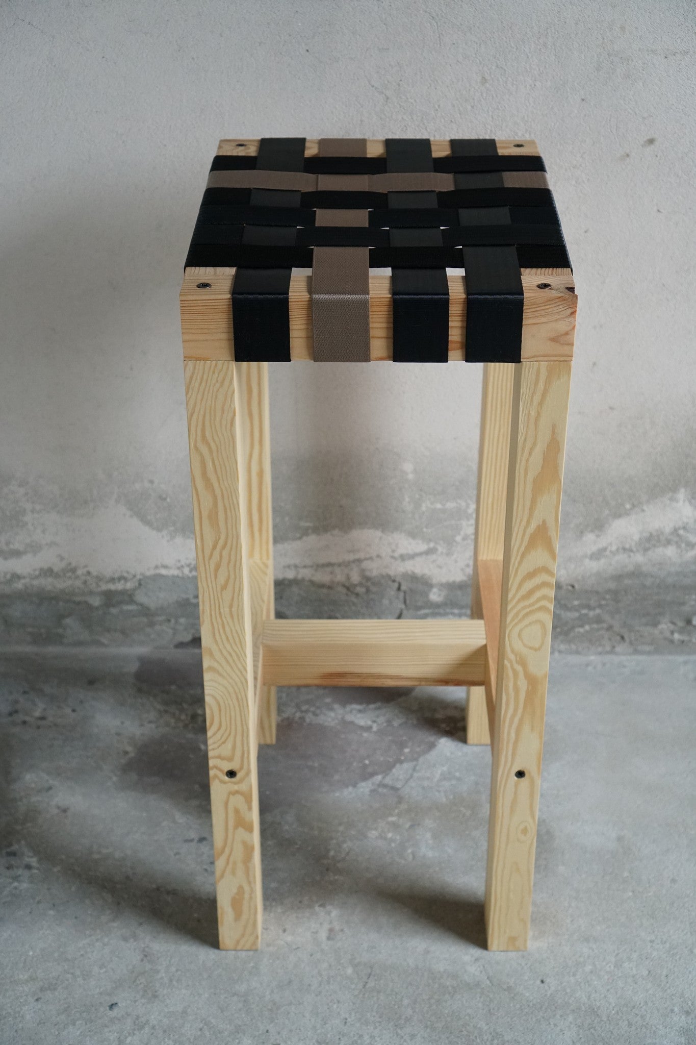 Sgabello Alto In Legno Sentat