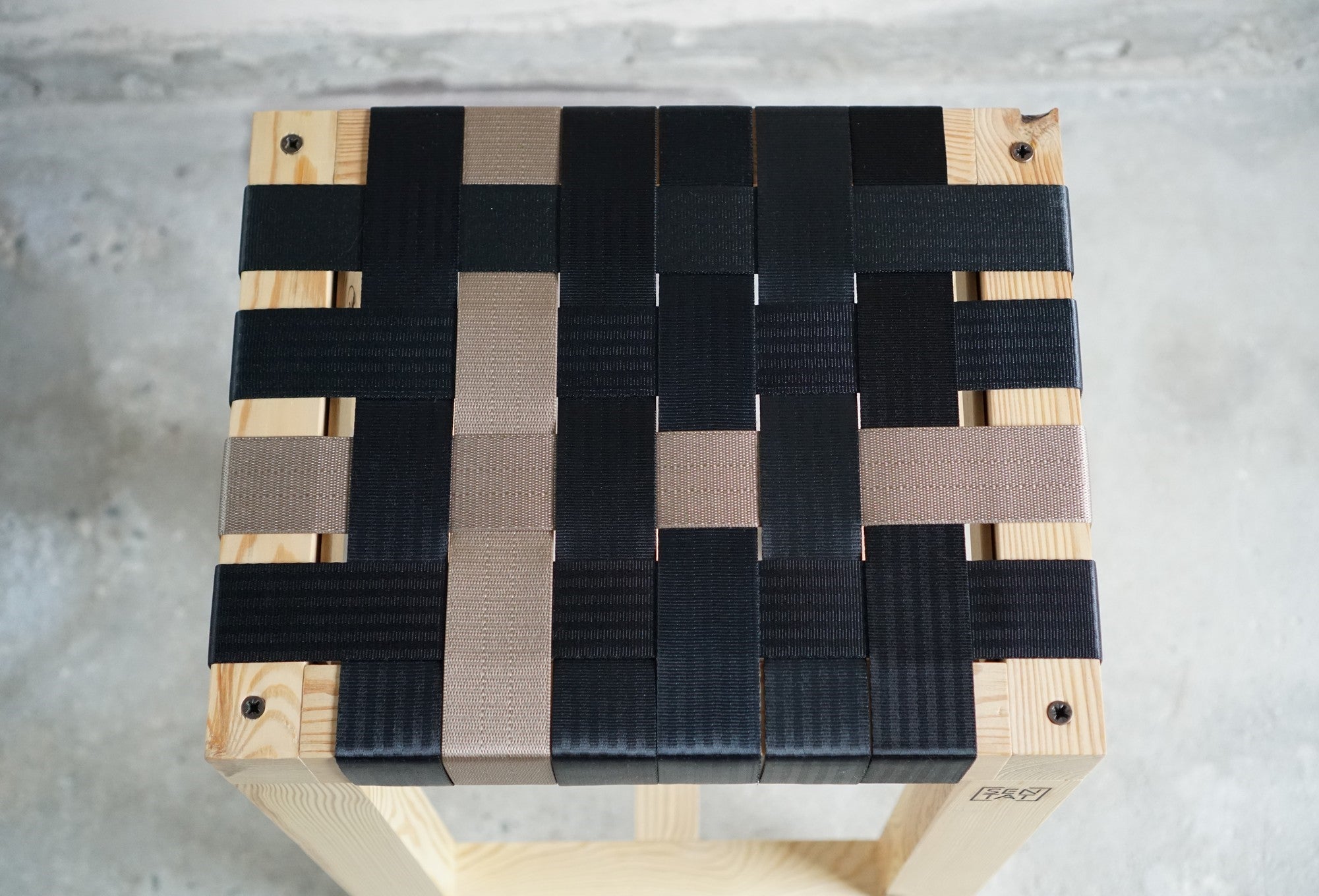 Sgabello Alto In Legno Sentat